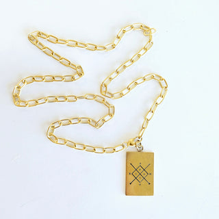 Amor Fati Pendant on a Paper Link Chain - Gold