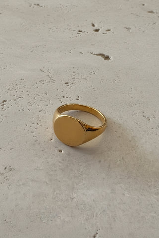18k Florence Signet Ring