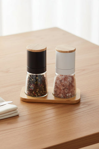 Salt & Pepper Mill Set