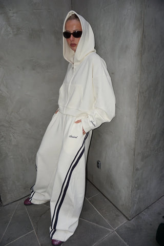 Barrell Pant - Butter & Navy