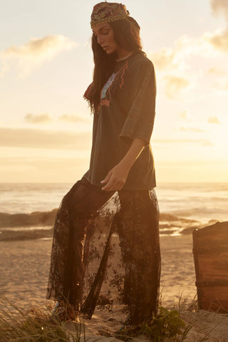 The Lac Maxi Skirt - Black