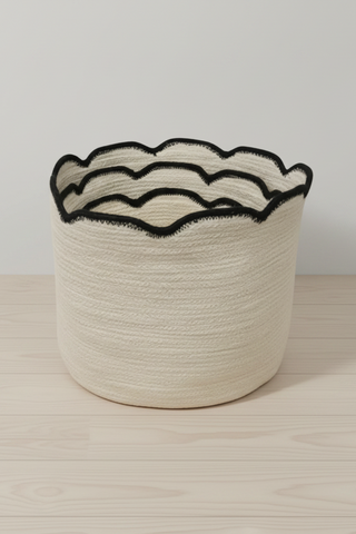 Jute Scallop Basket