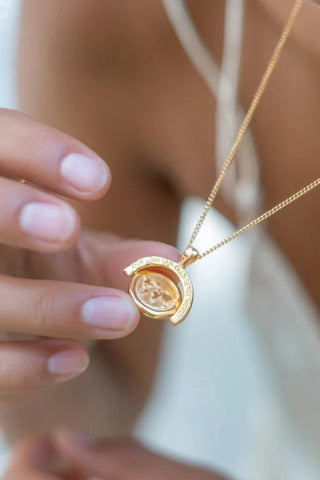Abundance Spinning Necklace