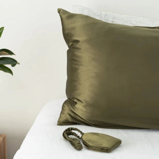 100% Pure Silk Gift Set- Olive